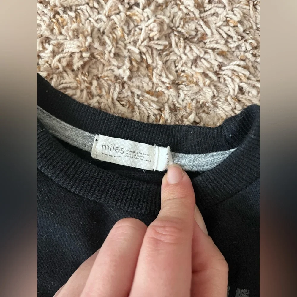 Miles the Label Bundle black sweatshirts chests and shapes